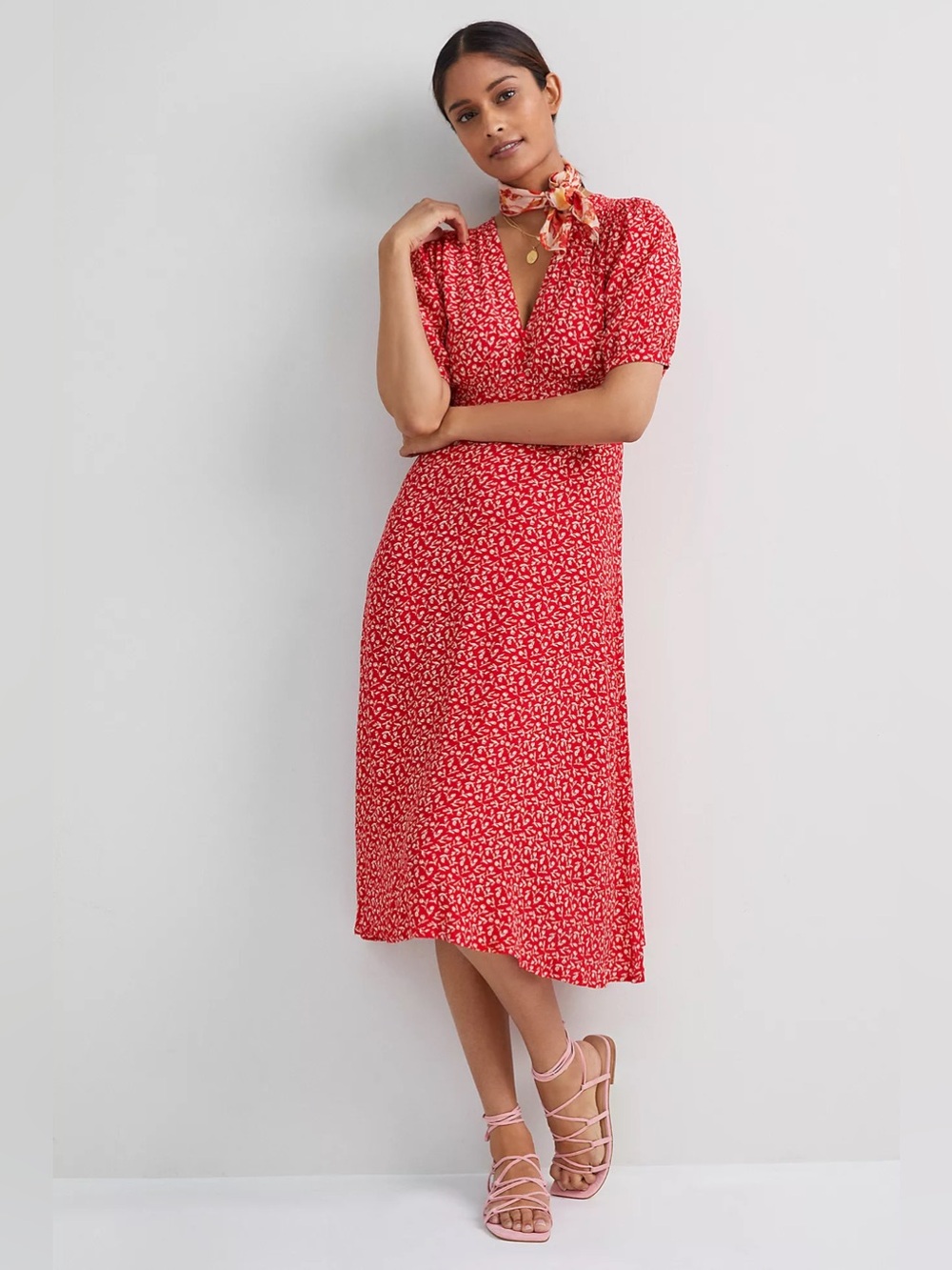 Faithfull The Brand Sonja Midi Dress In Maddy Floral Vintage Red 8 Lightweight